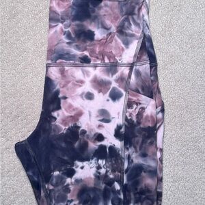 Lululemon Tie-Dye Leggings in Pink and Black